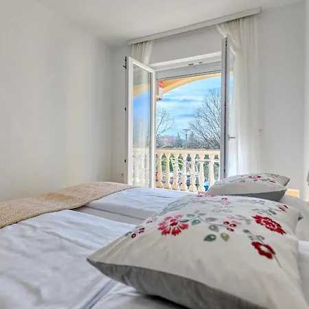 Appartamento Comfort In Peaceful Area - With Garden Zara