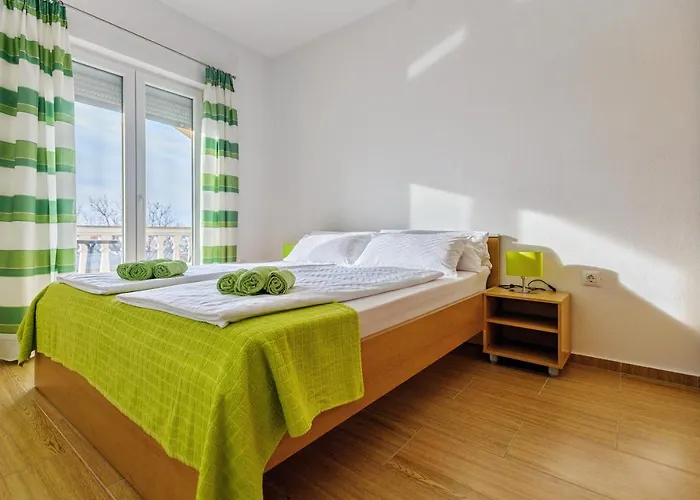 Comfort In Peaceful Area - With Garden * Zadar