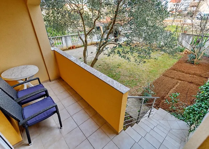 Comfort In Peaceful Area - With Garden Zára